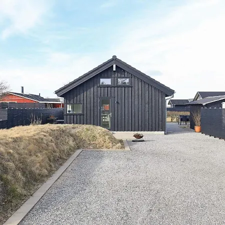 Holiday home 5 Person In *
