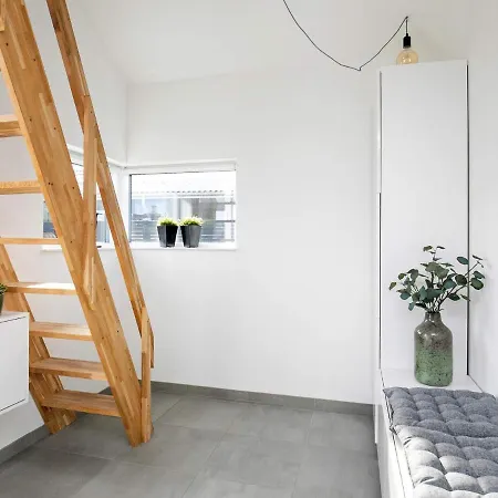 5 Person In Frederikshavn