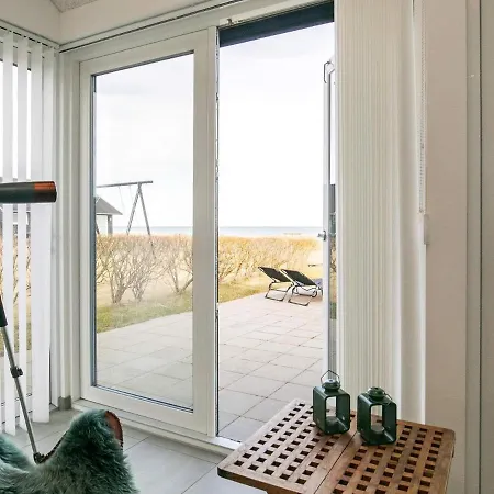 5 Person In * Frederikshavn