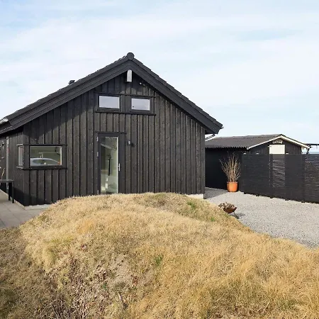 5 Person In Frederikshavn